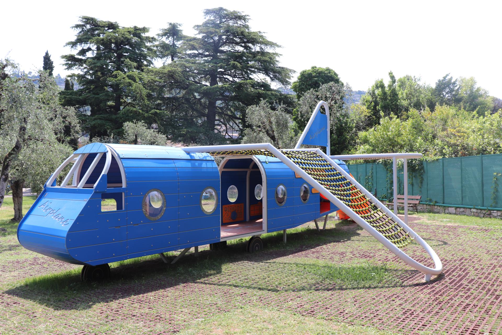 parchi fantasy aereo xfy80