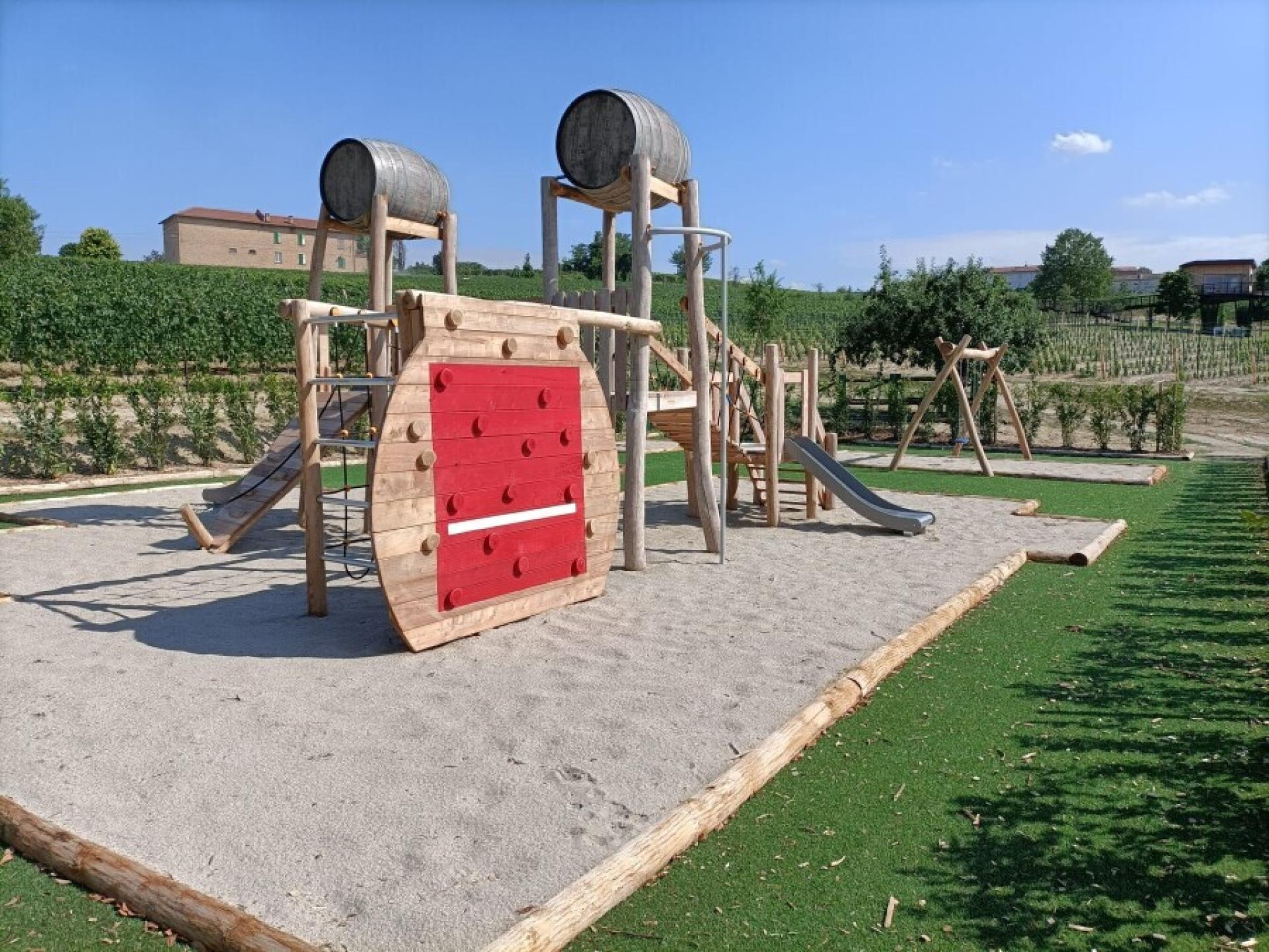 aree ludiche customizzate parco giochi su misura mura mura