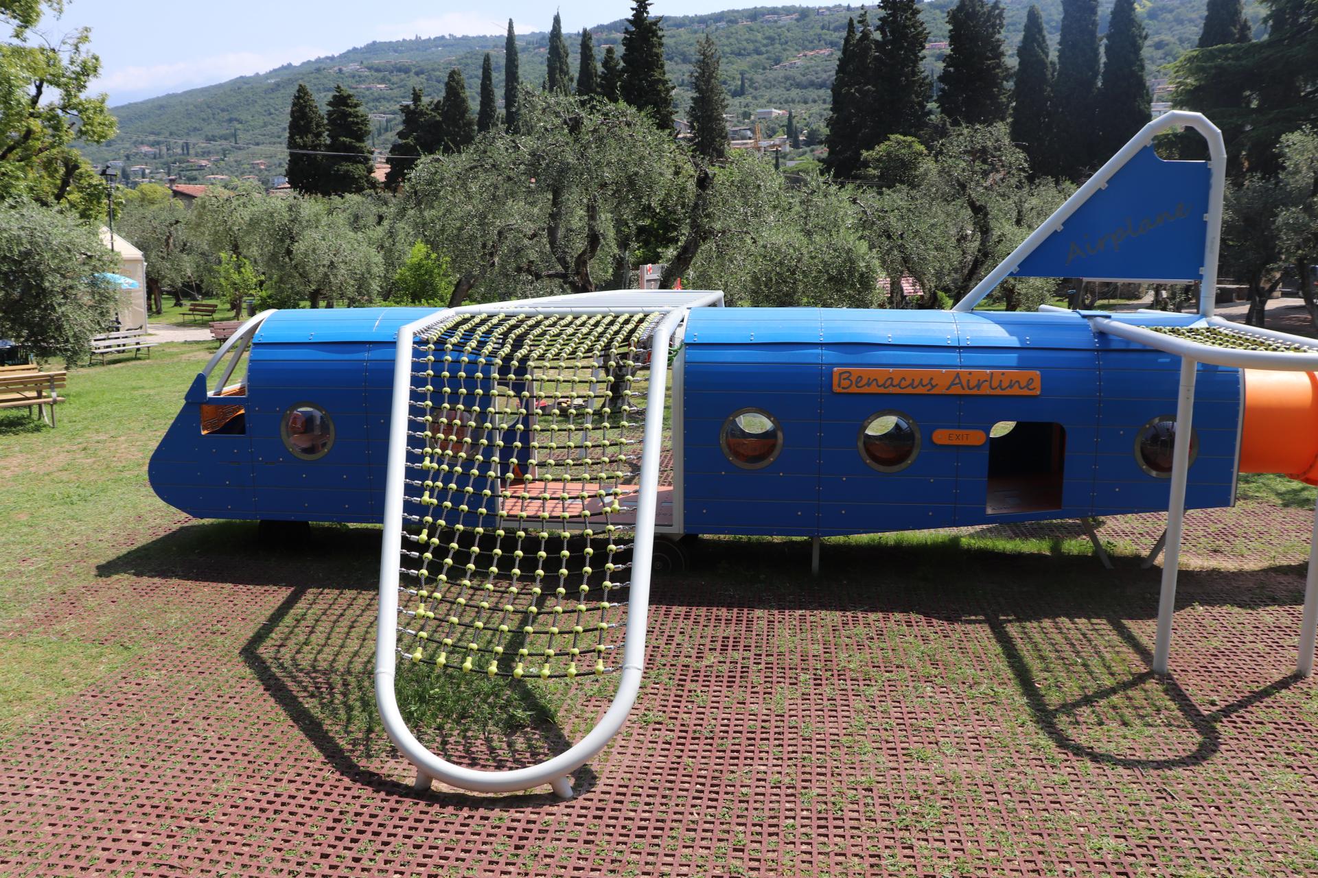 parchi fantasy aereo xfy80