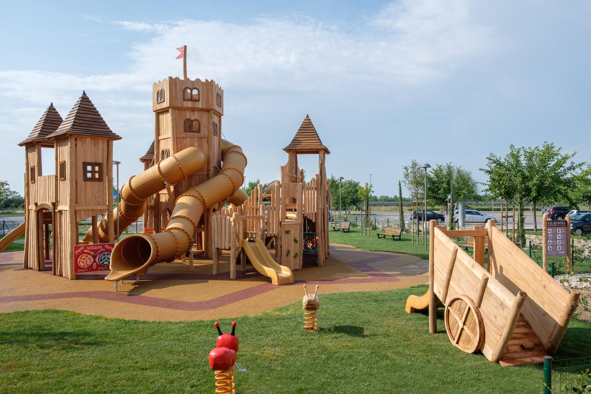aree ludiche customizzate parco giochi su misura palmanova outlet village