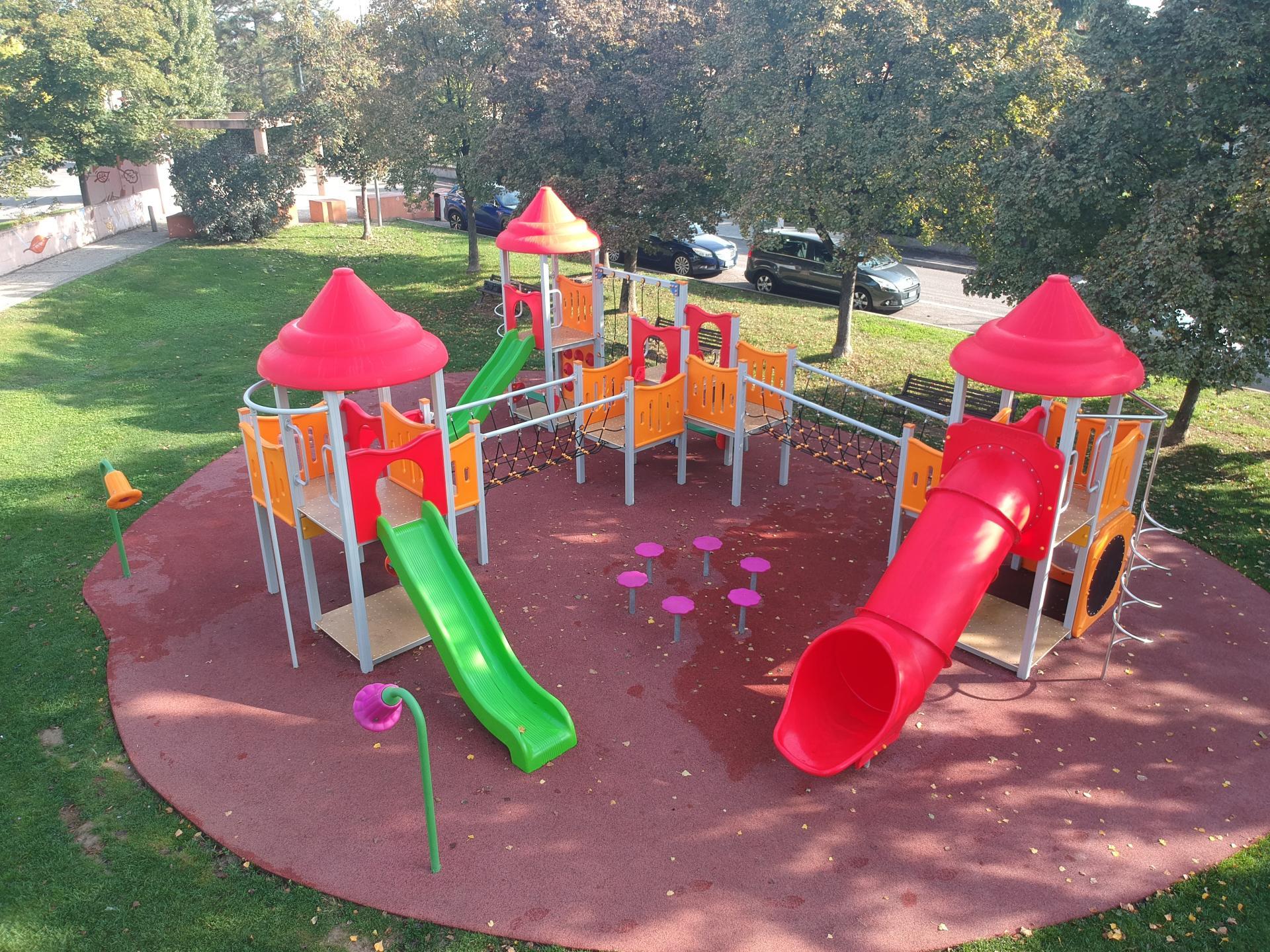 inclusione struttura per parco giochi inclusivo e accessibile linea OXI