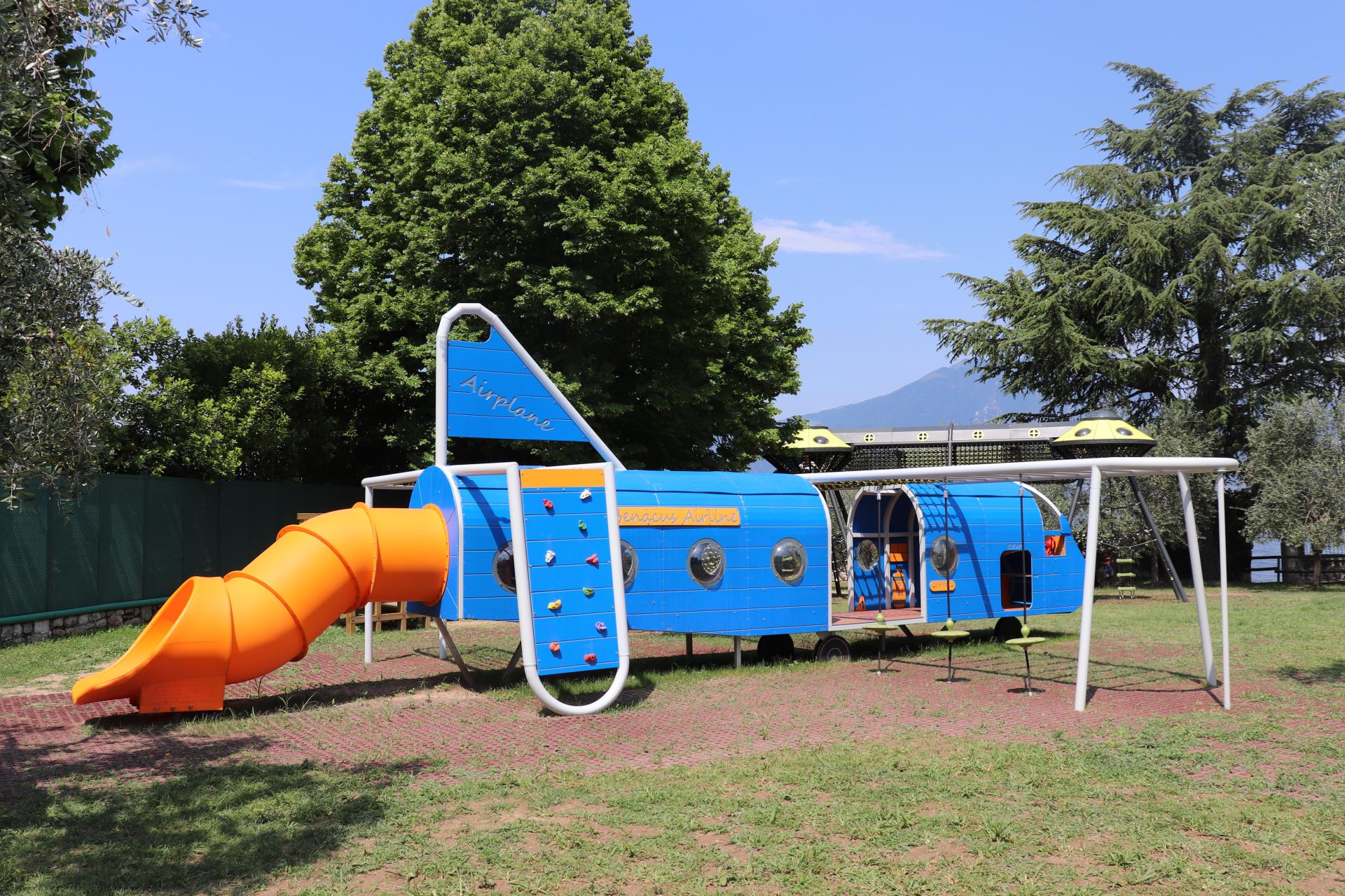 parchi fantasy aereo xfy80