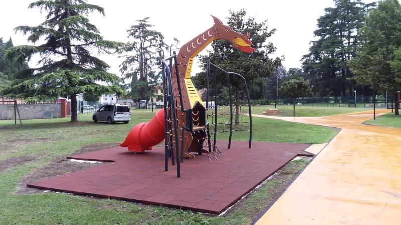 parchi fantasy drago xfy90