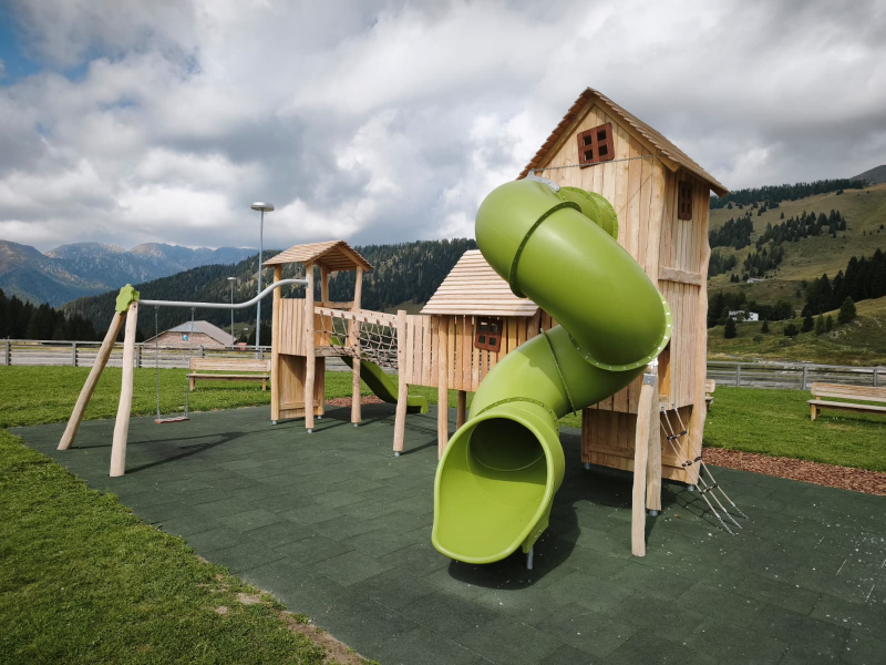 holzhof in italia Parco in robinia su misura - Passo Brocon