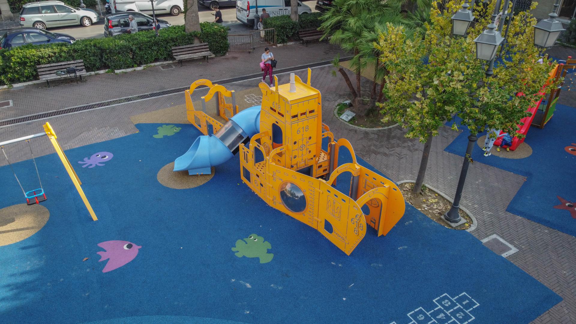 parchi strutture a tema yellow submarine xo51g