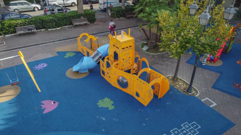 parchi strutture a tema yellow submarine xo51g
