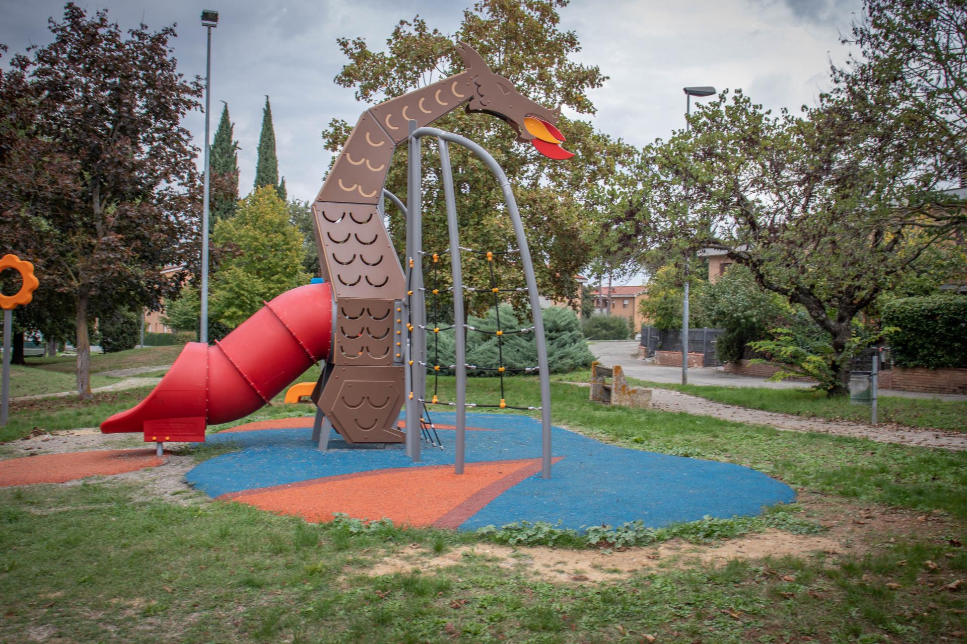 parchi fantasy drago xfy90